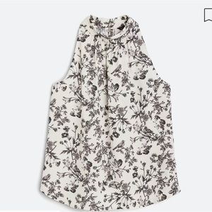 NWT Sleeveless Blouse